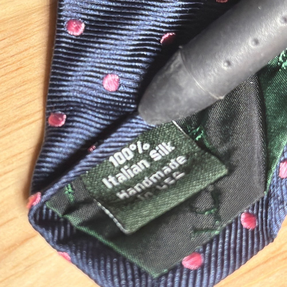J.Crew Necktie Mens OS Navy Blue Pink Polka Dot 100% Italian Silk Handmade USA - Picture 3 of 3